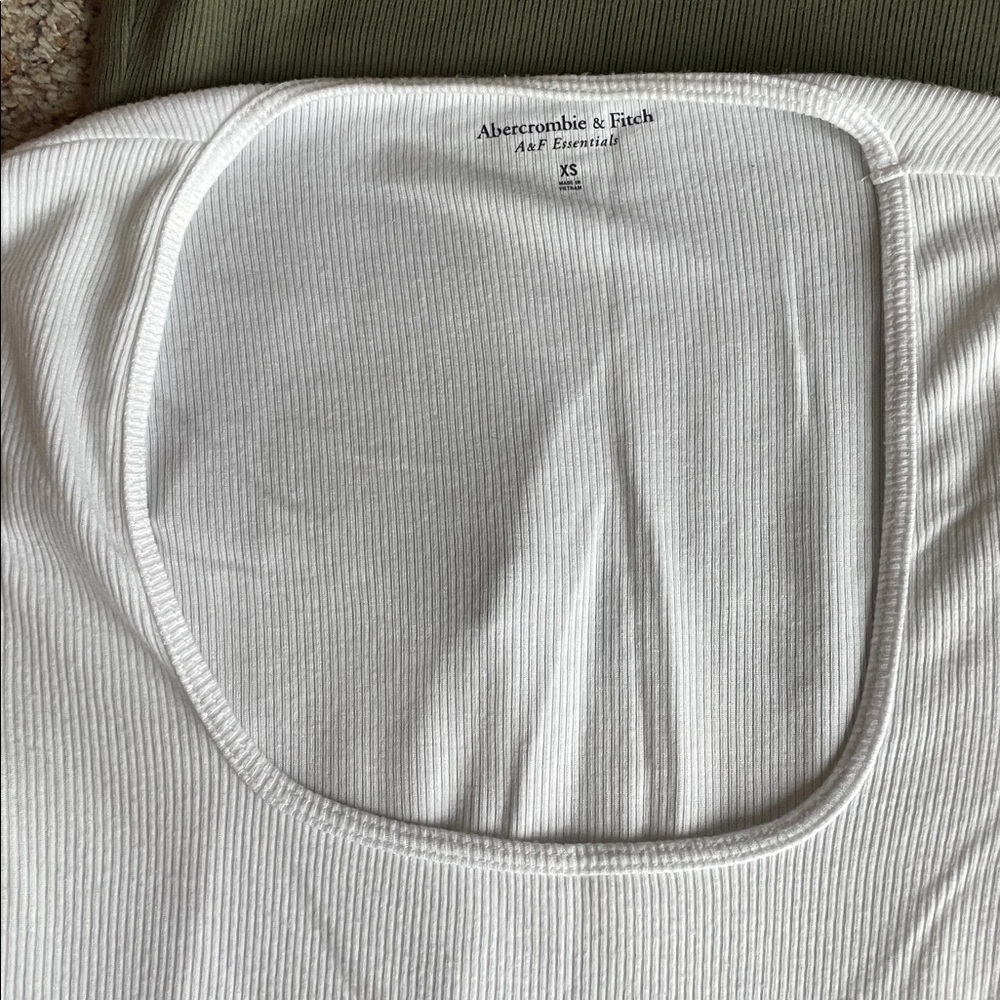 Set of 5 A&F Rib Shirts - Picture 2 of 8